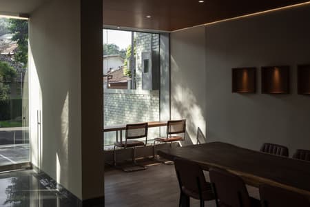 Hibrew Coffee and Cuisine